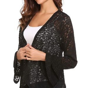 Women’s Black sheer lace long light weight cardigan long sleeved. EUC